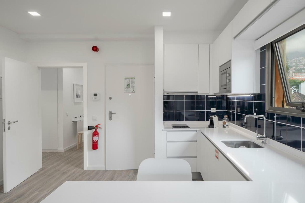 Drapes Design Apartments By An Island Apart Φουνκάλ Εξωτερικό φωτογραφία